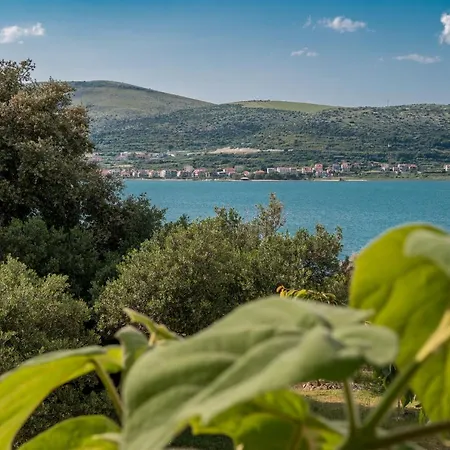 Vdl Apartments Trogir Exterior photo