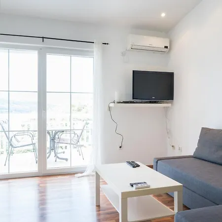 Vdl Apartments Trogir Exterior photo